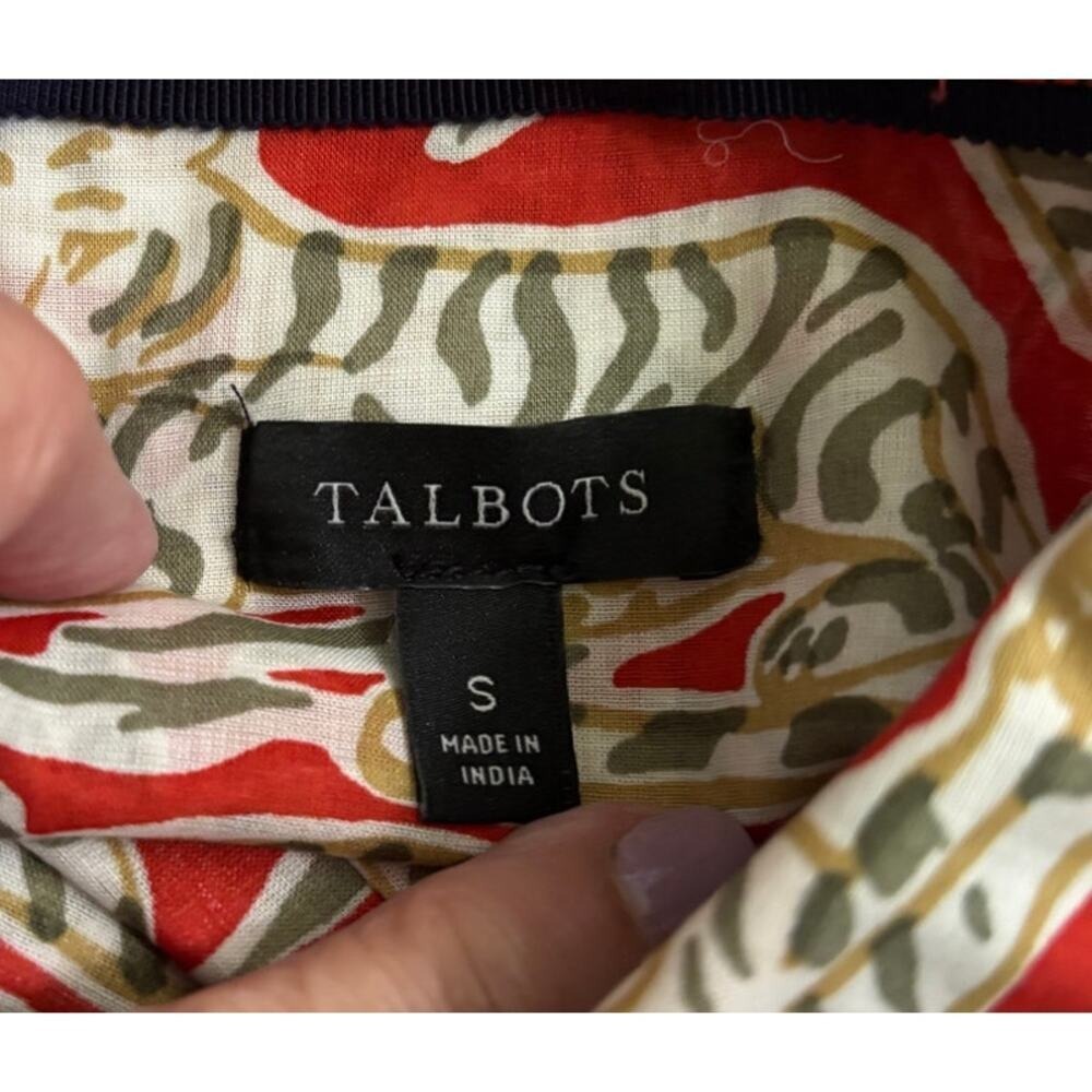 Talbots red/gray tiger button front top, medium, bright, safari, whimsical - Picture 5 of 6